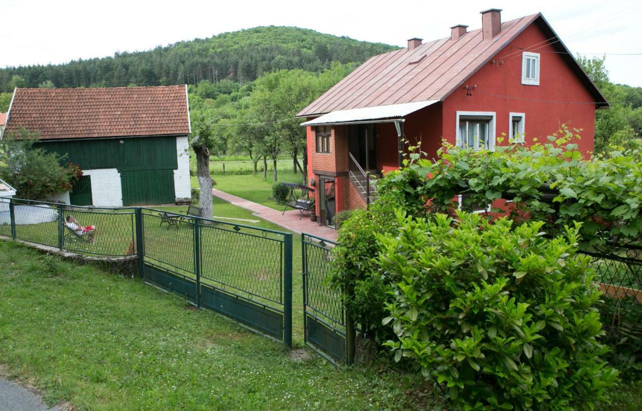 Holiday Home Modric Otocac Exterior photo