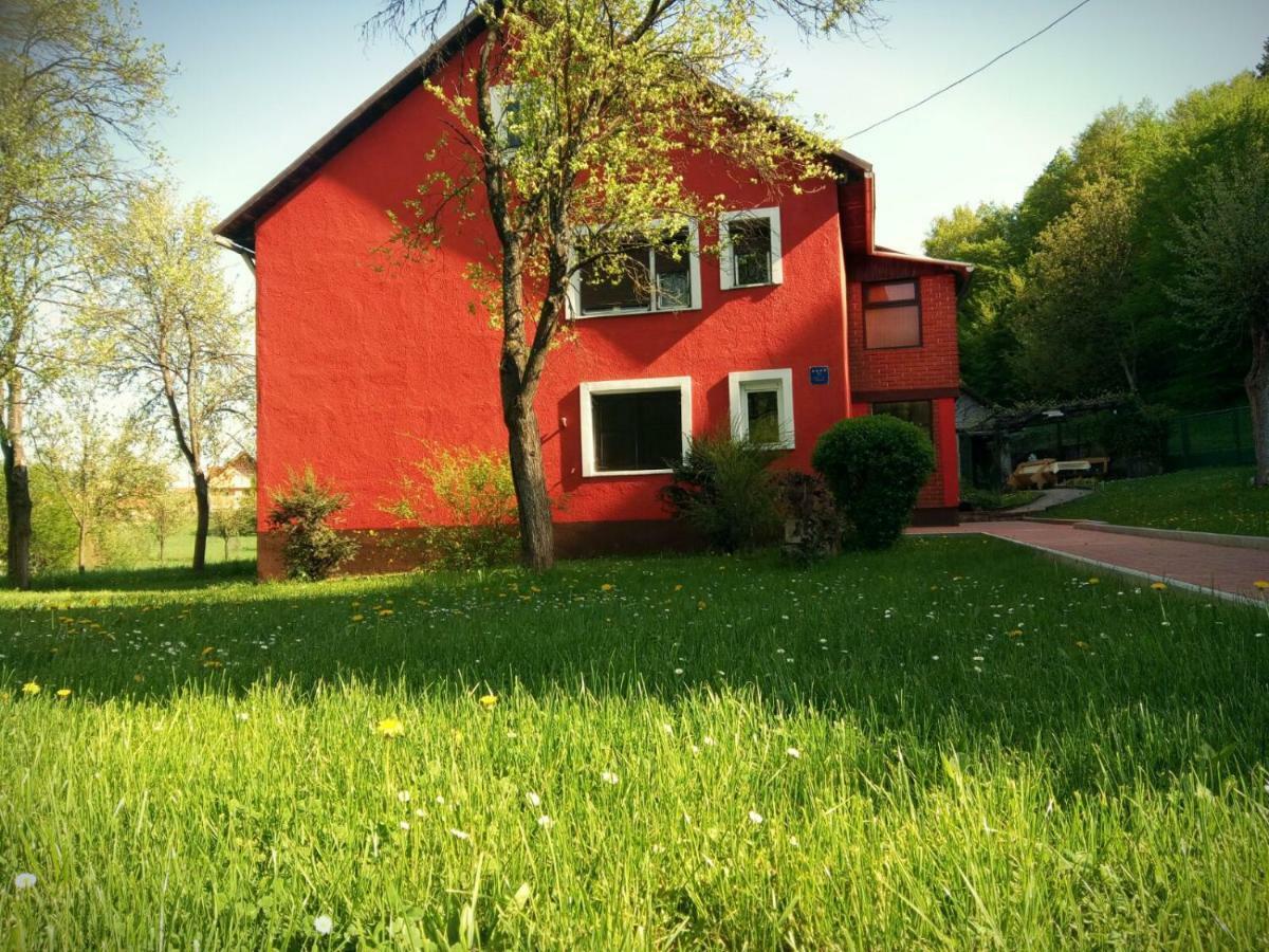 Holiday Home Modric Otocac Exterior photo